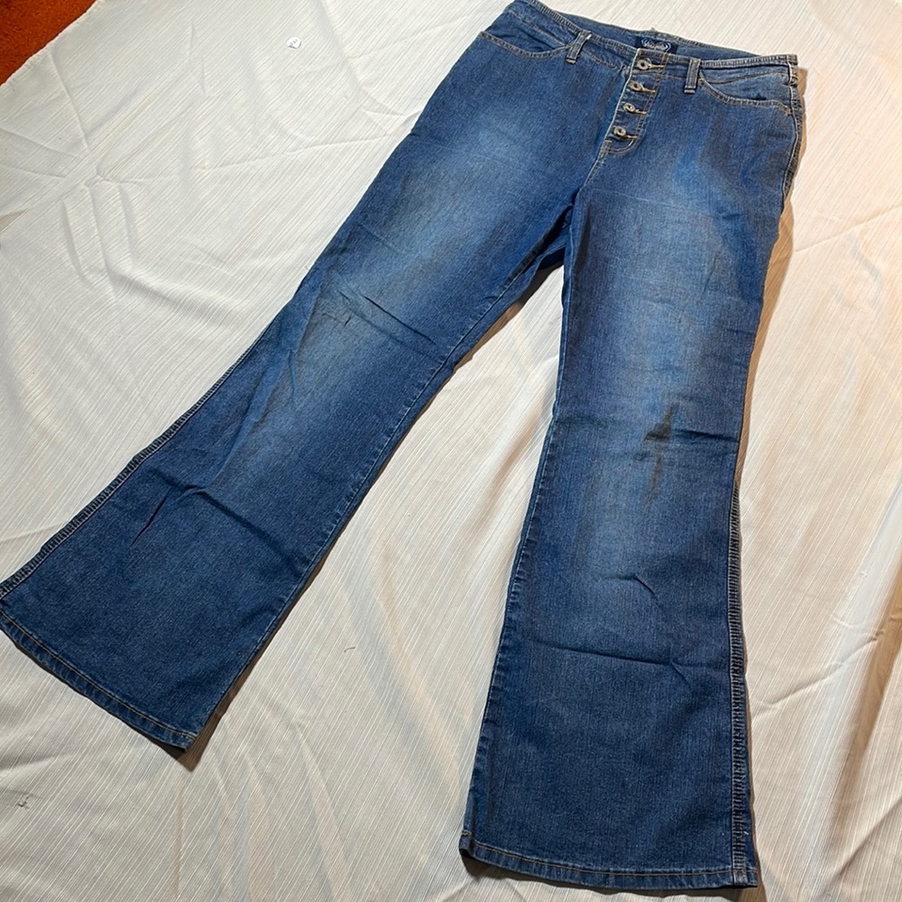 Angels Jeans, laying flat, 16” for waist and inner seam is 32, button front